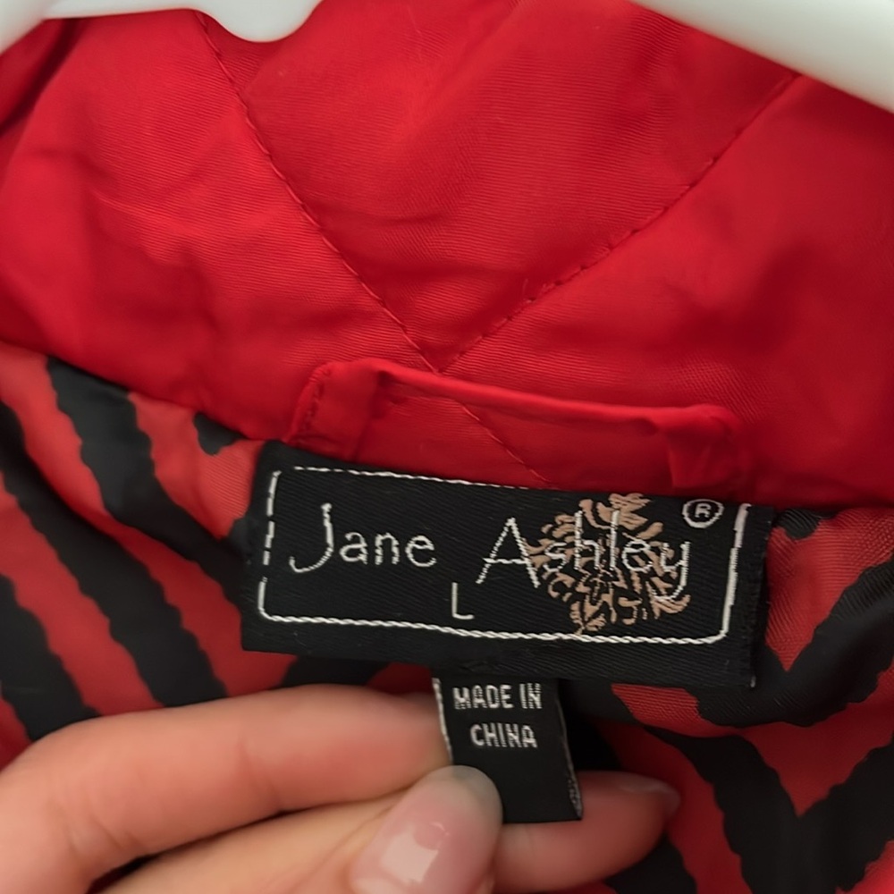 Red padding jacket - Picture 2 of 2